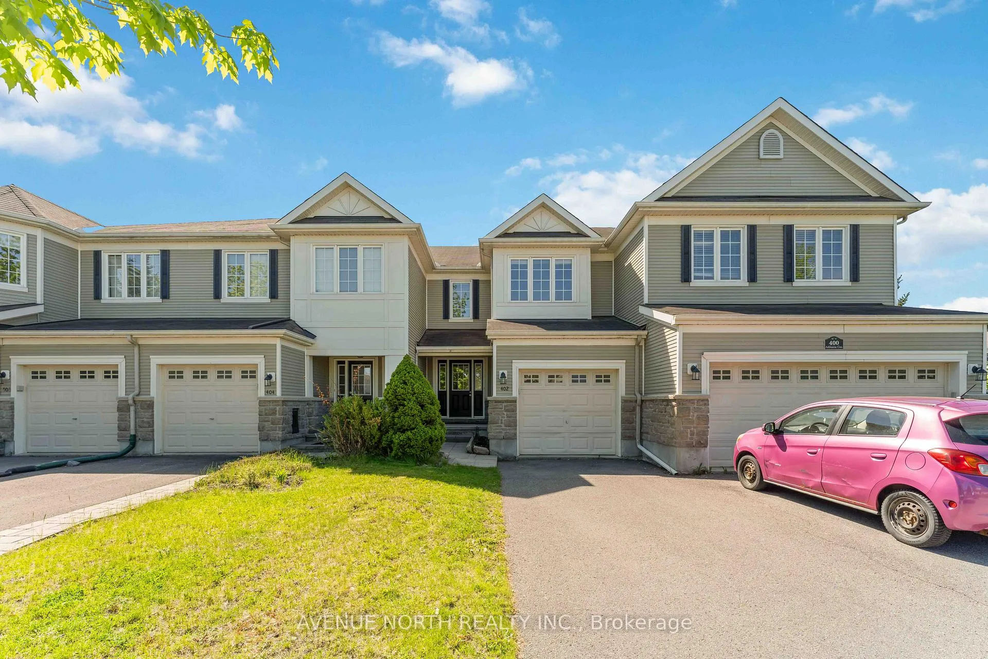 Photo 1 of 402 Ashbourne Crescent, Ottawa, Barrhaven - Stonebridge — HOMEH
