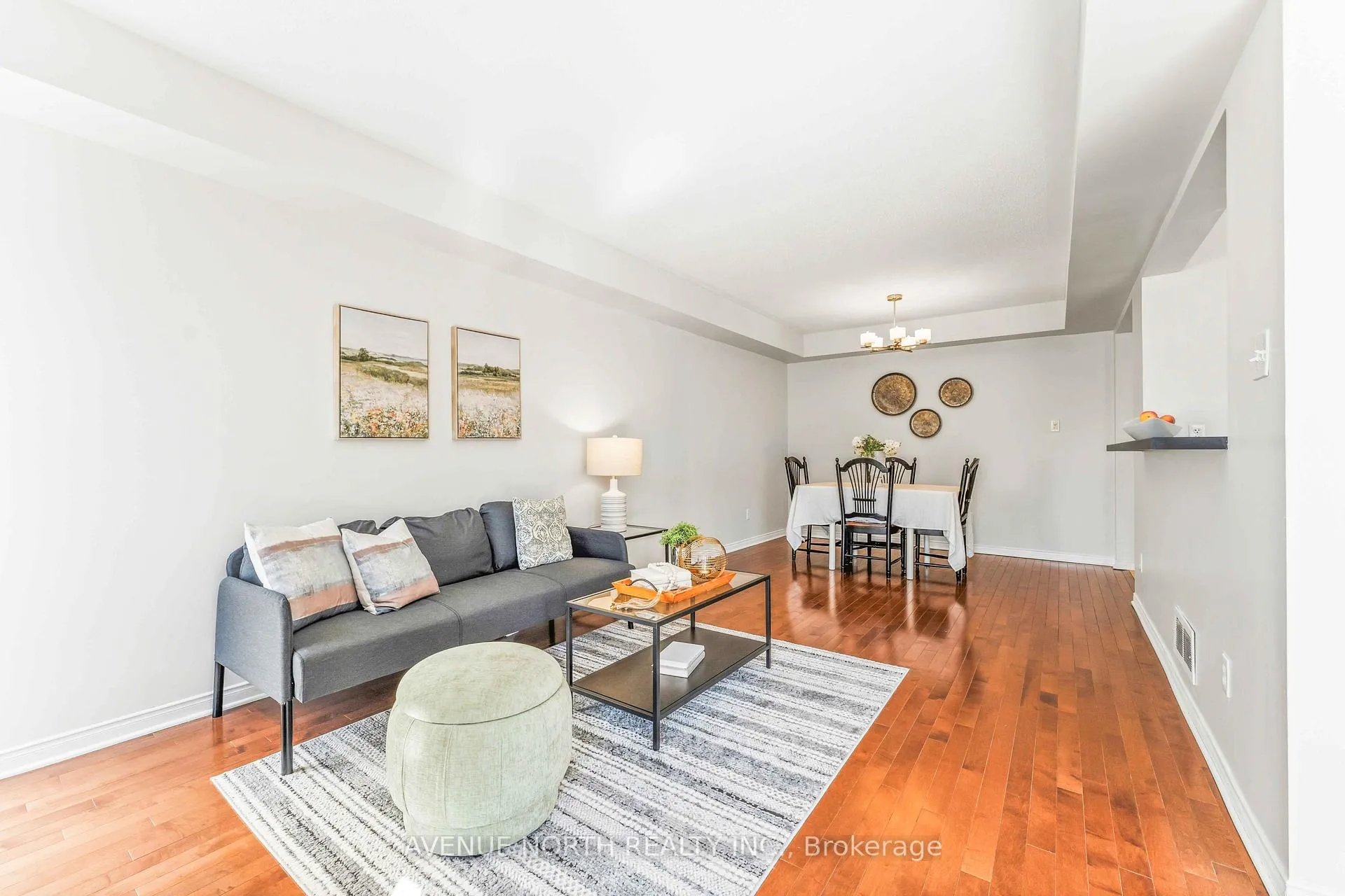 Photo 9 of 402 Ashbourne Crescent, Ottawa, Barrhaven - Stonebridge — HOMEH