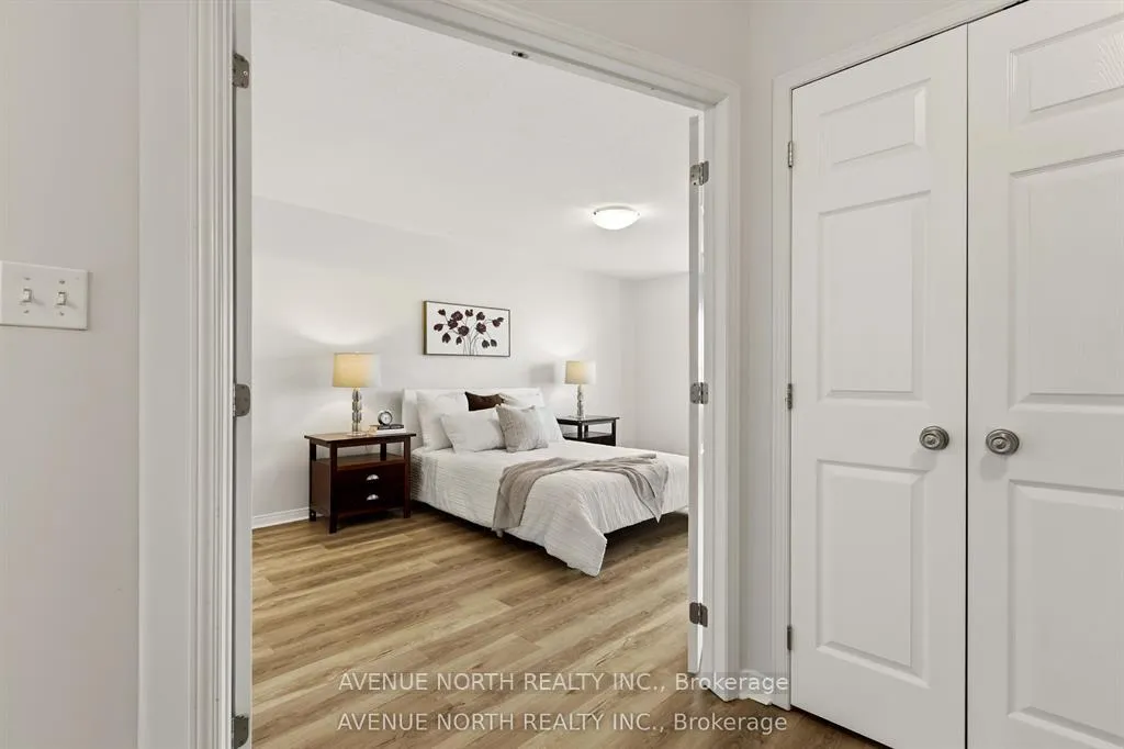 Photo 16 of 402 Ashbourne Crescent, Ottawa, Barrhaven - Stonebridge — HOMEH