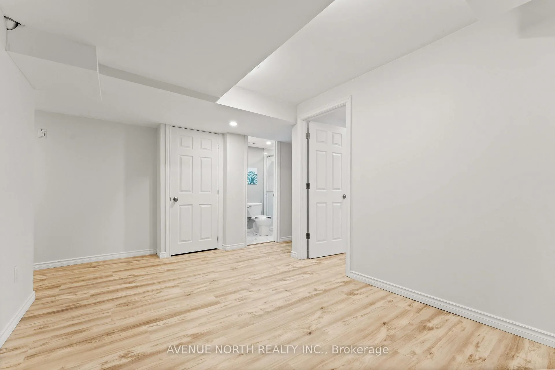 Photo 32 of 402 Ashbourne Crescent, Ottawa, Barrhaven - Stonebridge — HOMEH