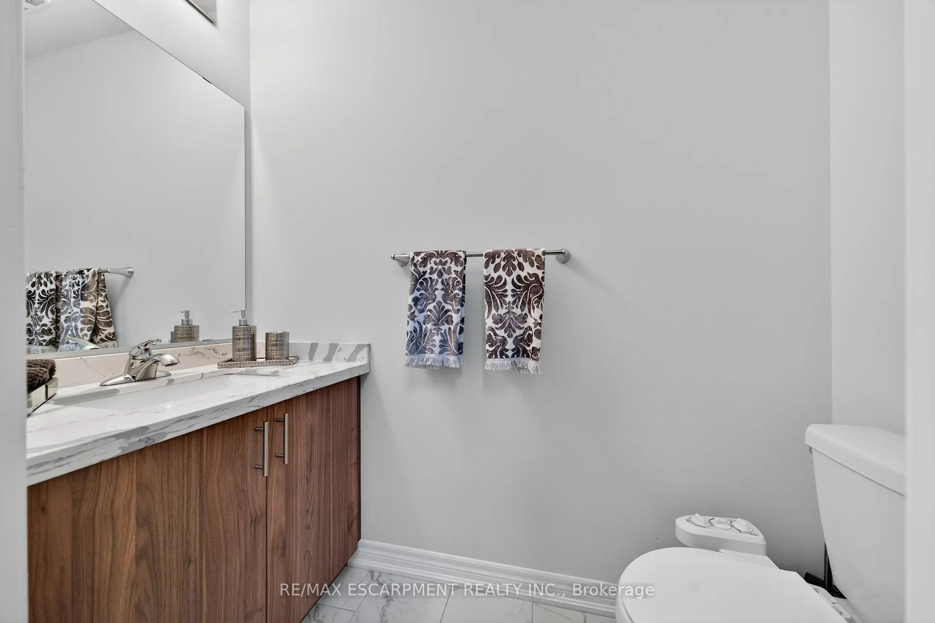 Photo 7 of 71 Foothills Lane, Hamilton, Fruitland — HOMEH