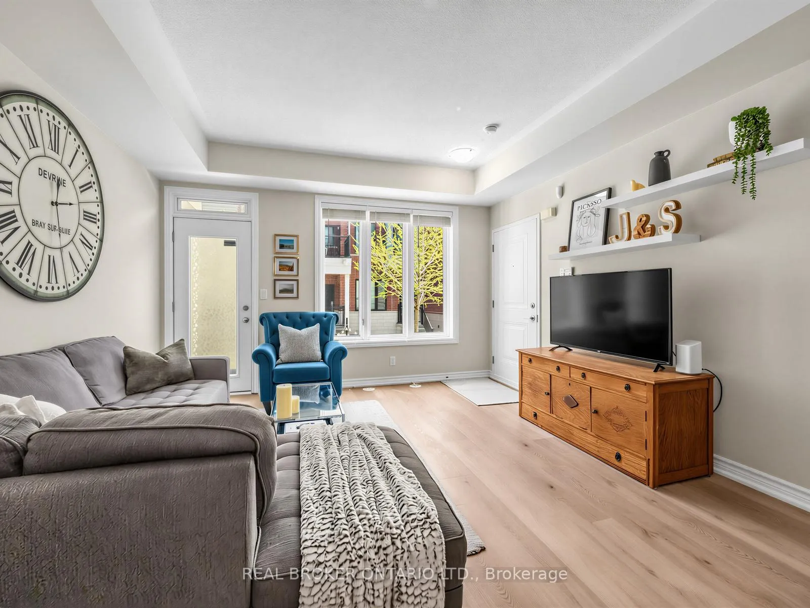 Photo 2 of Unit 88, 30 Carnation Avenue, Etobicoke, Long Branch — HOMEH
