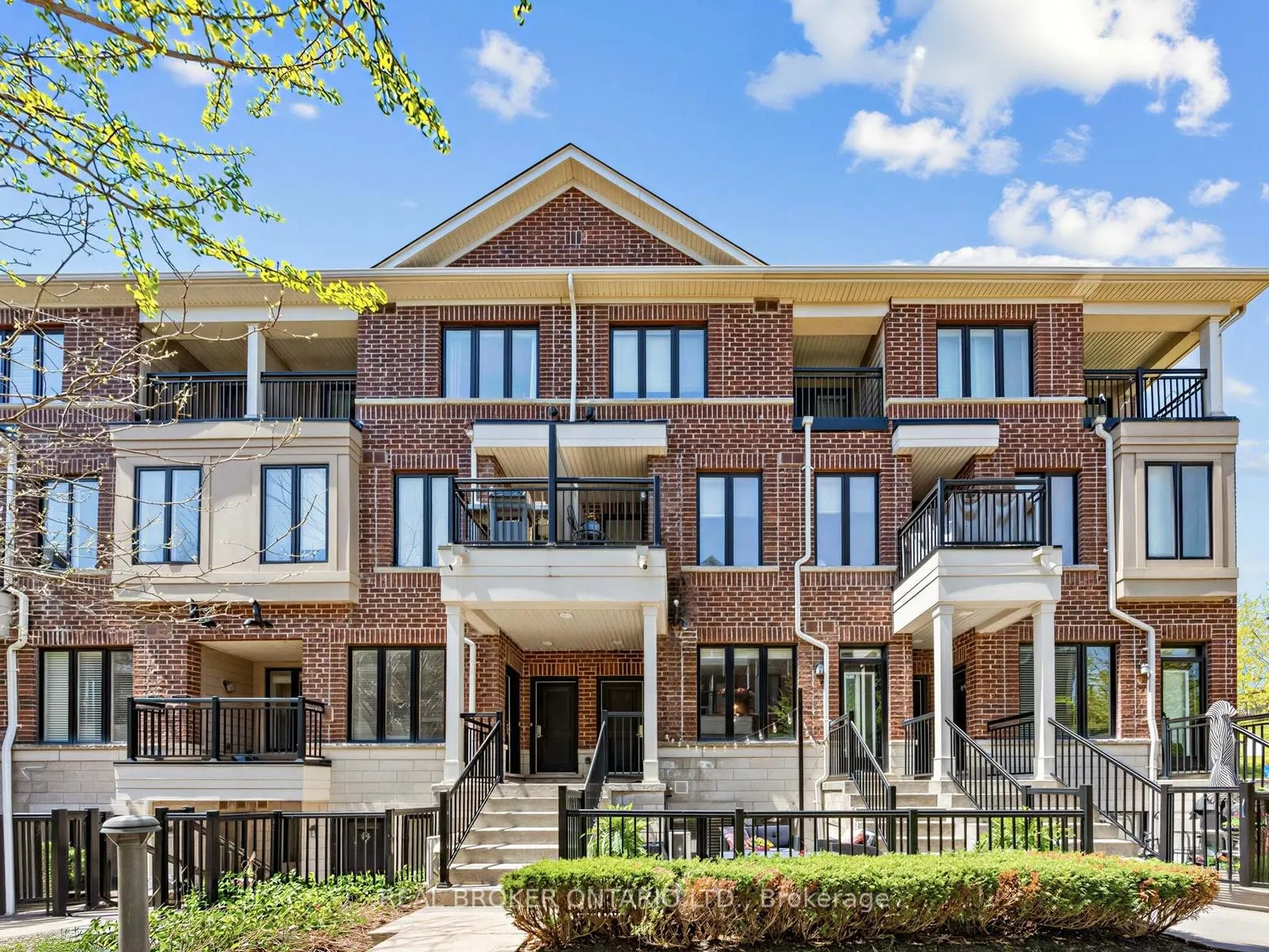 Photo 28 of Unit 88, 30 Carnation Avenue, Etobicoke, Long Branch — HOMEH