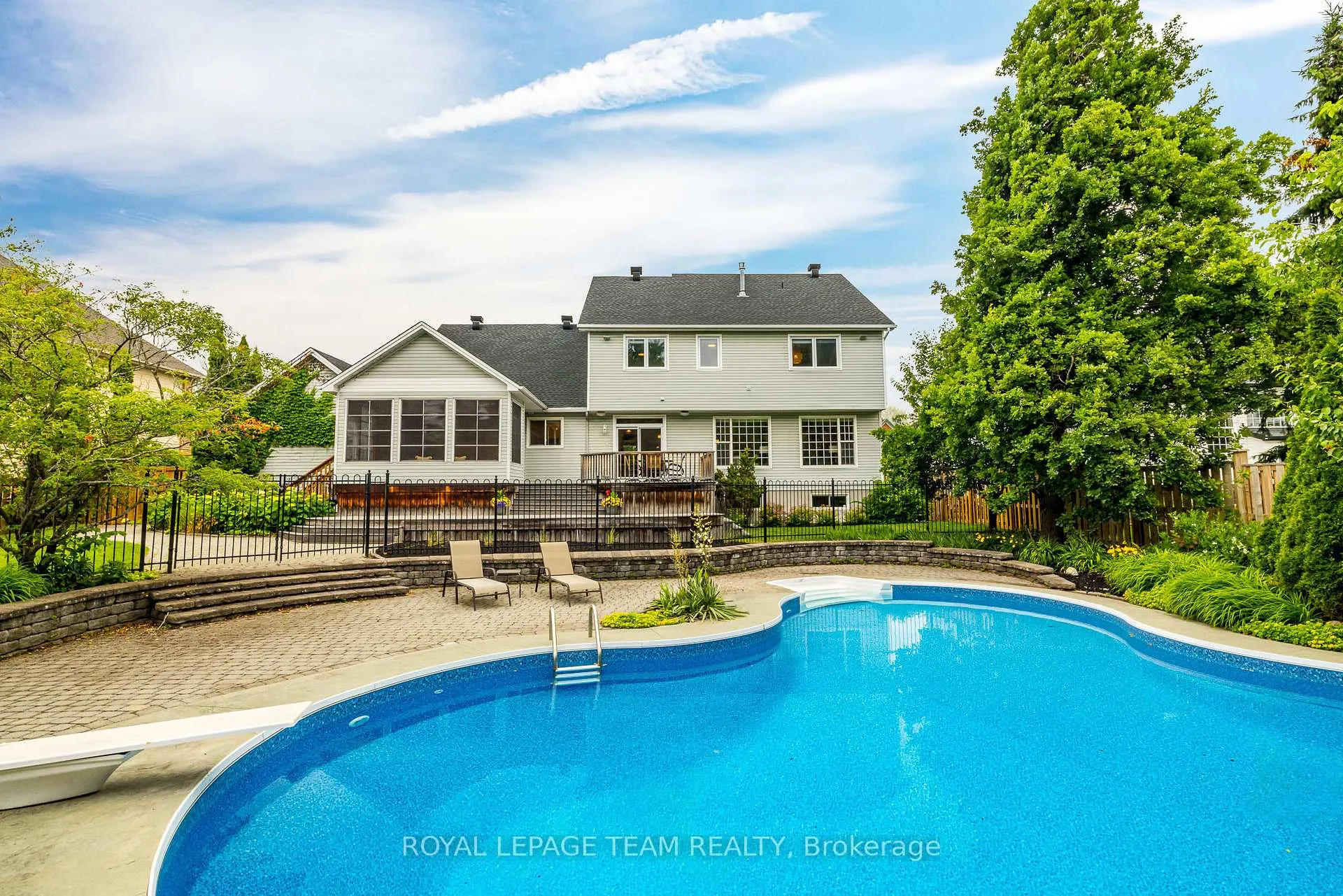 Photo 35 of 10 Beechgrove Gardens, Ottawa, Stittsville (South) — HOMEH