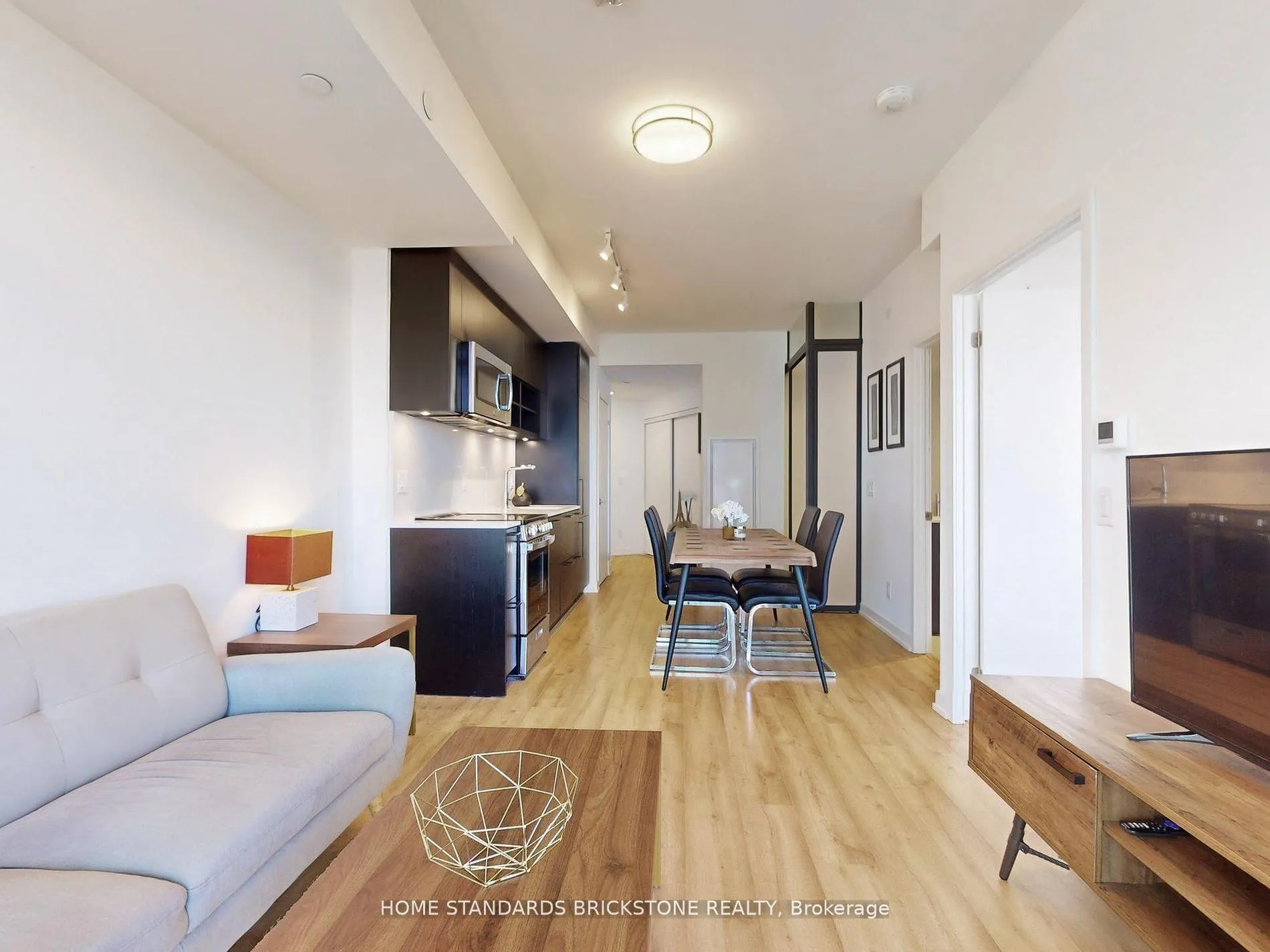 Photo 6 of Unit 1007, 135 East Liberty Street, Toronto, Niagara — HOMEH