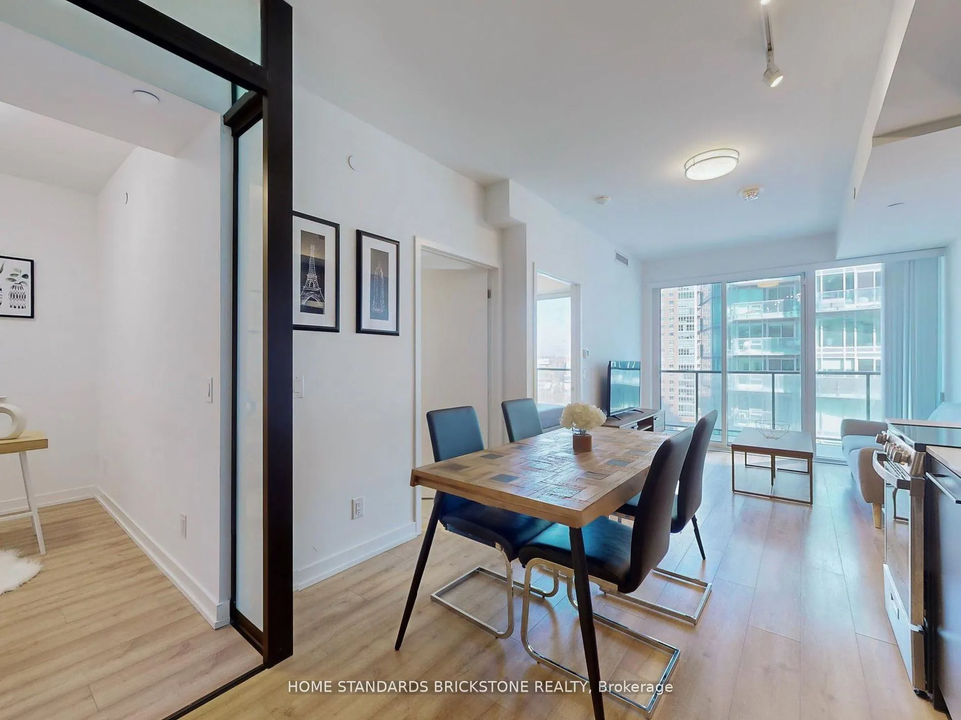Photo 7 of Unit 1007, 135 East Liberty Street, Toronto, Niagara — HOMEH