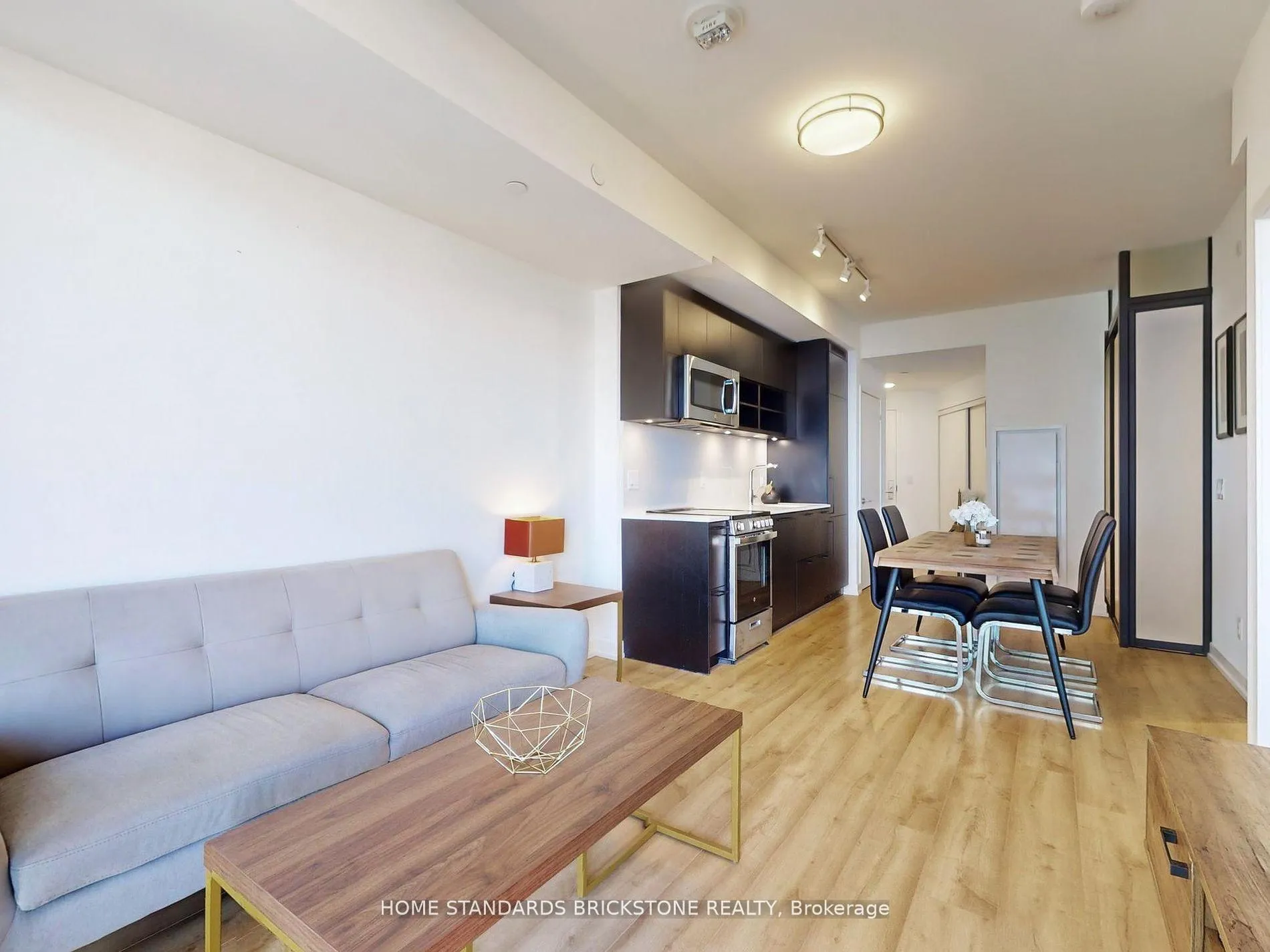 Photo 10 of Unit 1007, 135 East Liberty Street, Toronto, Niagara — HOMEH