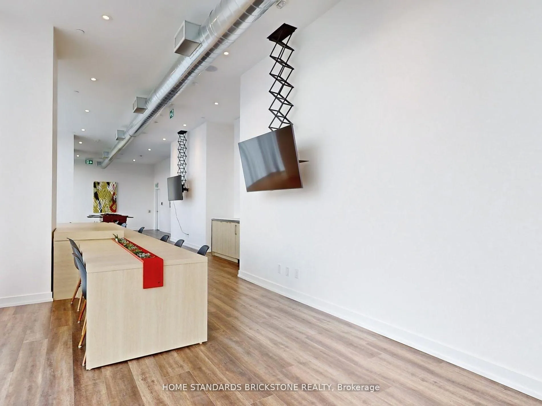 Photo 32 of Unit 1007, 135 East Liberty Street, Toronto, Niagara — HOMEH