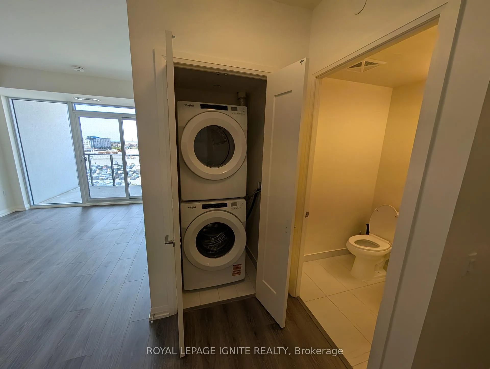 Photo 5 of Unit 510, 27 Korda Gate, Vaughan, Vellore Village — HOMEH