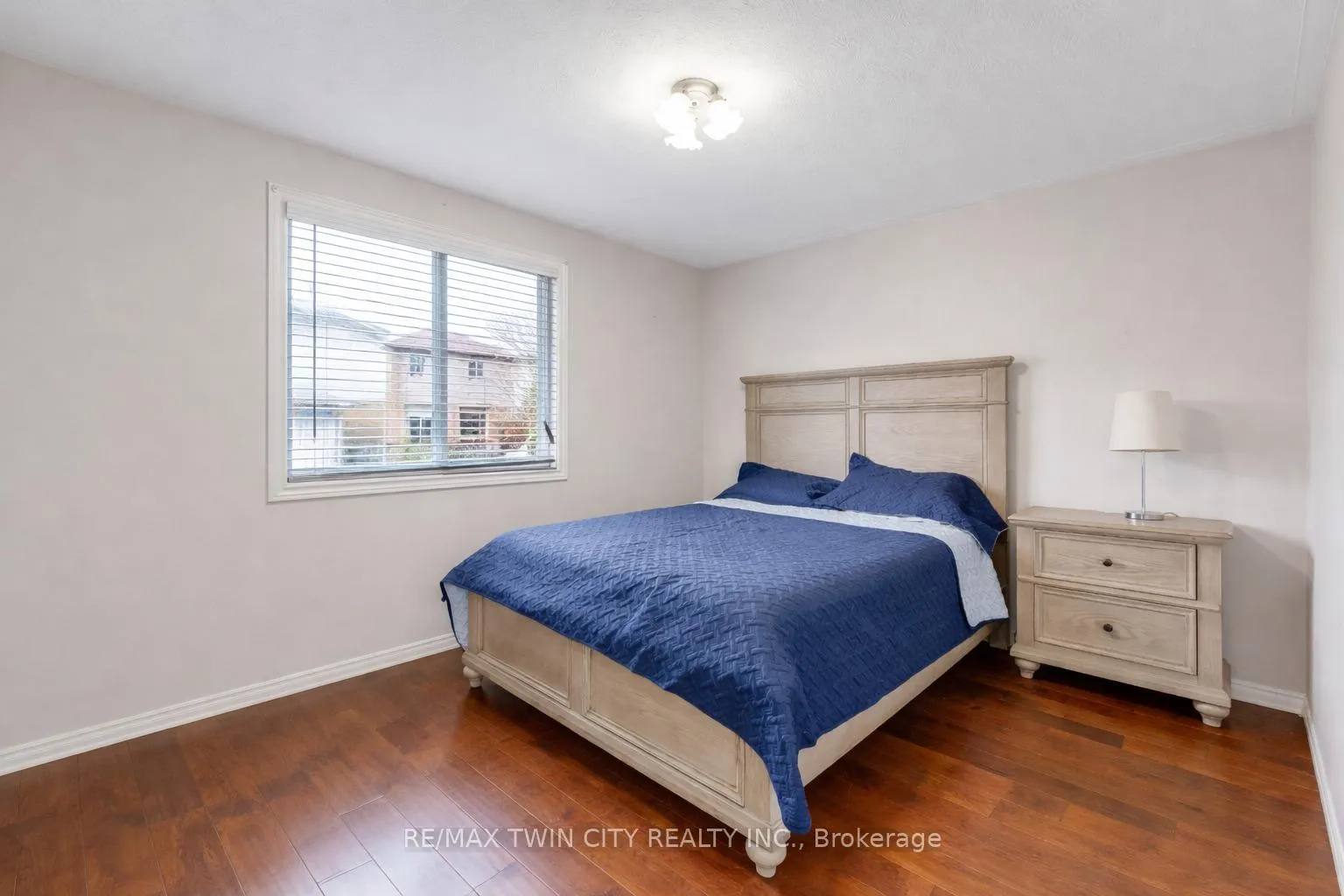 Photo 11 of 183 Bush Clover Crescent, Kitchener — HOMEH