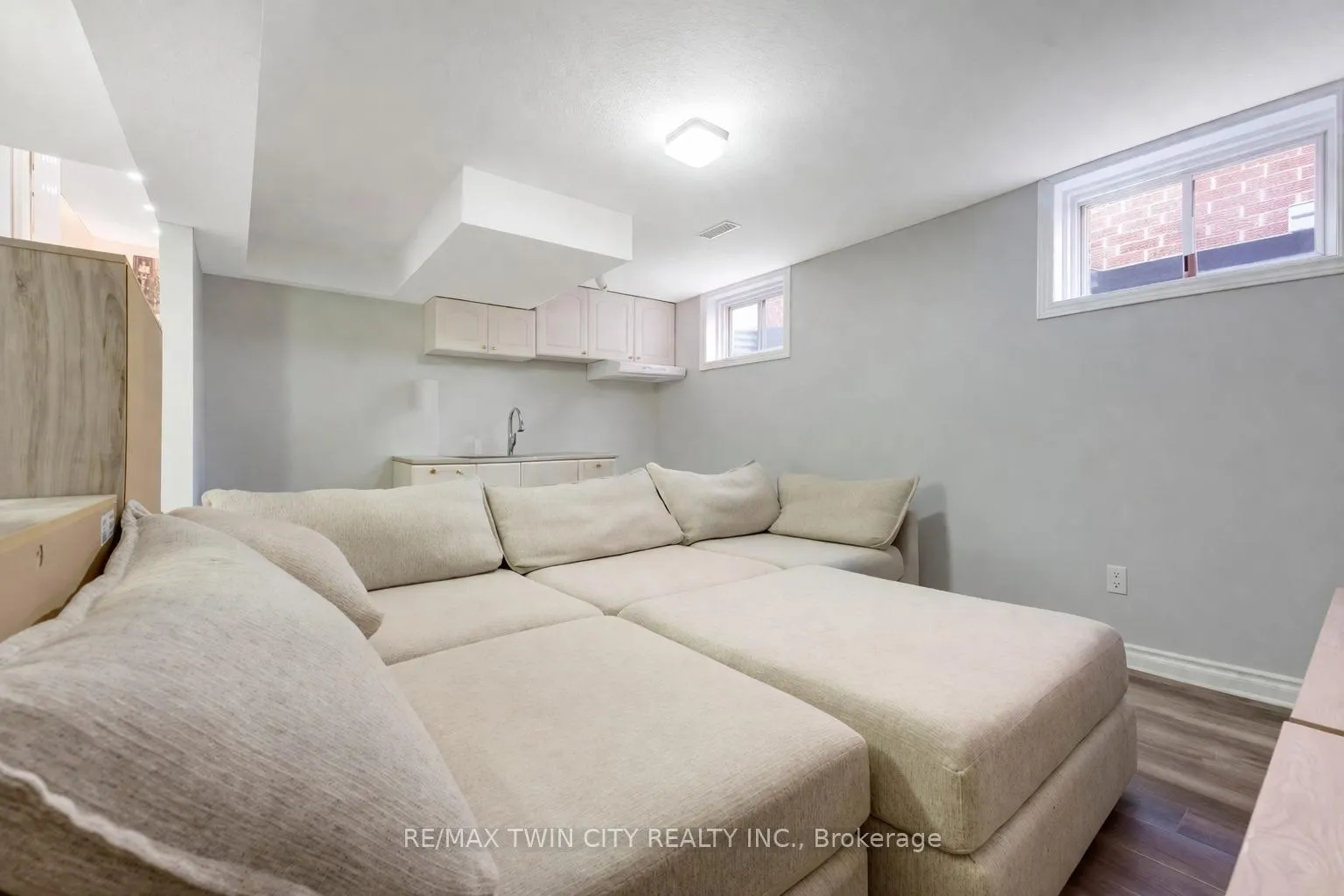 Photo 29 of 183 Bush Clover Crescent, Kitchener — HOMEH