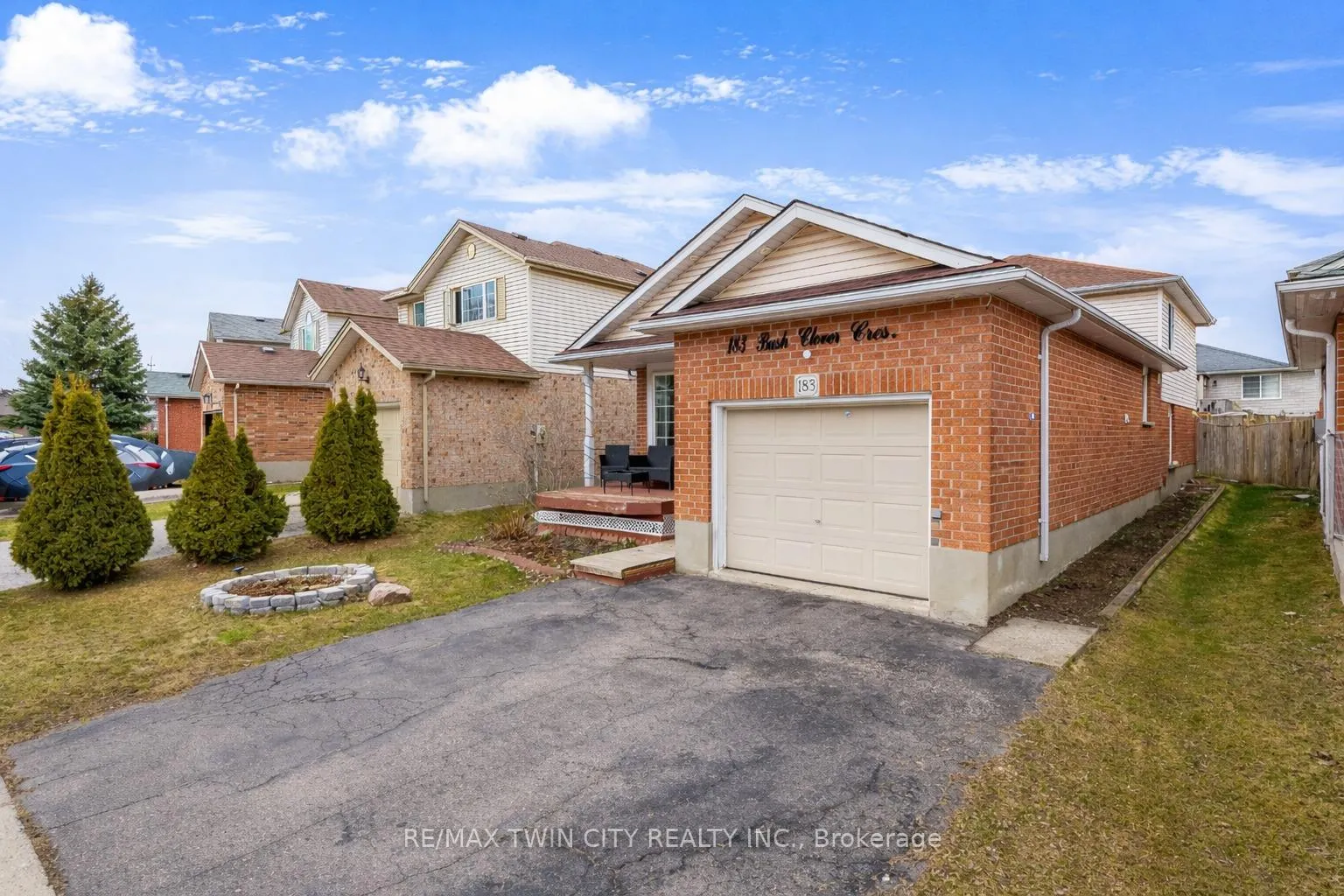 Photo 40 of 183 Bush Clover Crescent, Kitchener — HOMEH