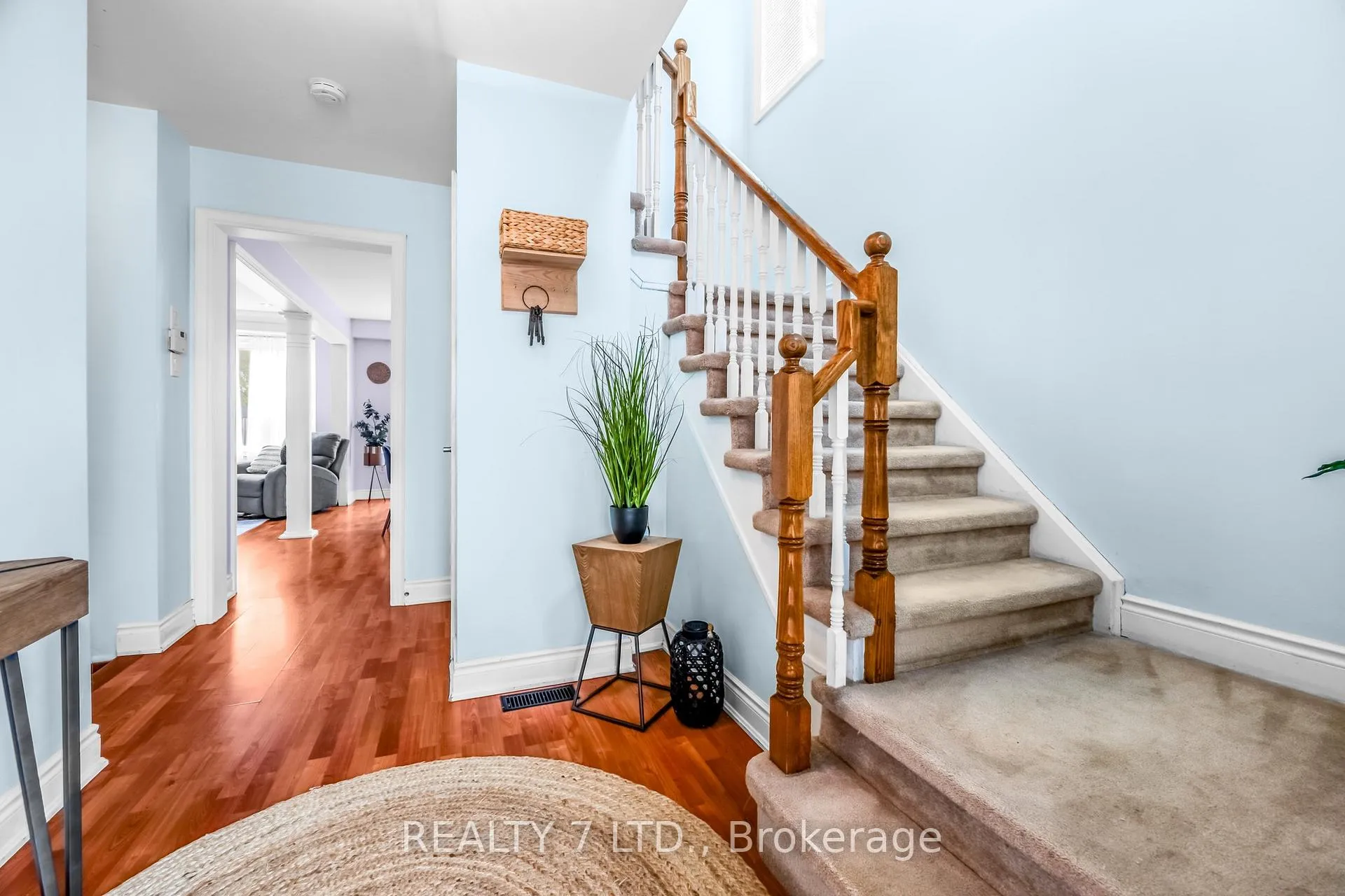 Photo 6 of 73 Bird Street, Barrie, Edgehill Drive — HOMEH