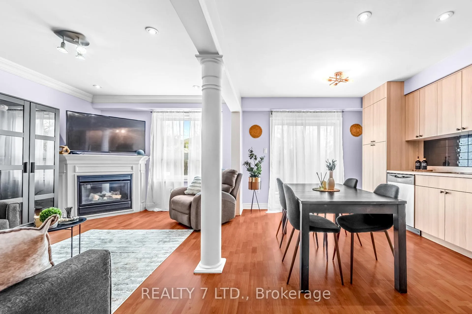 Photo 7 of 73 Bird Street, Barrie, Edgehill Drive — HOMEH