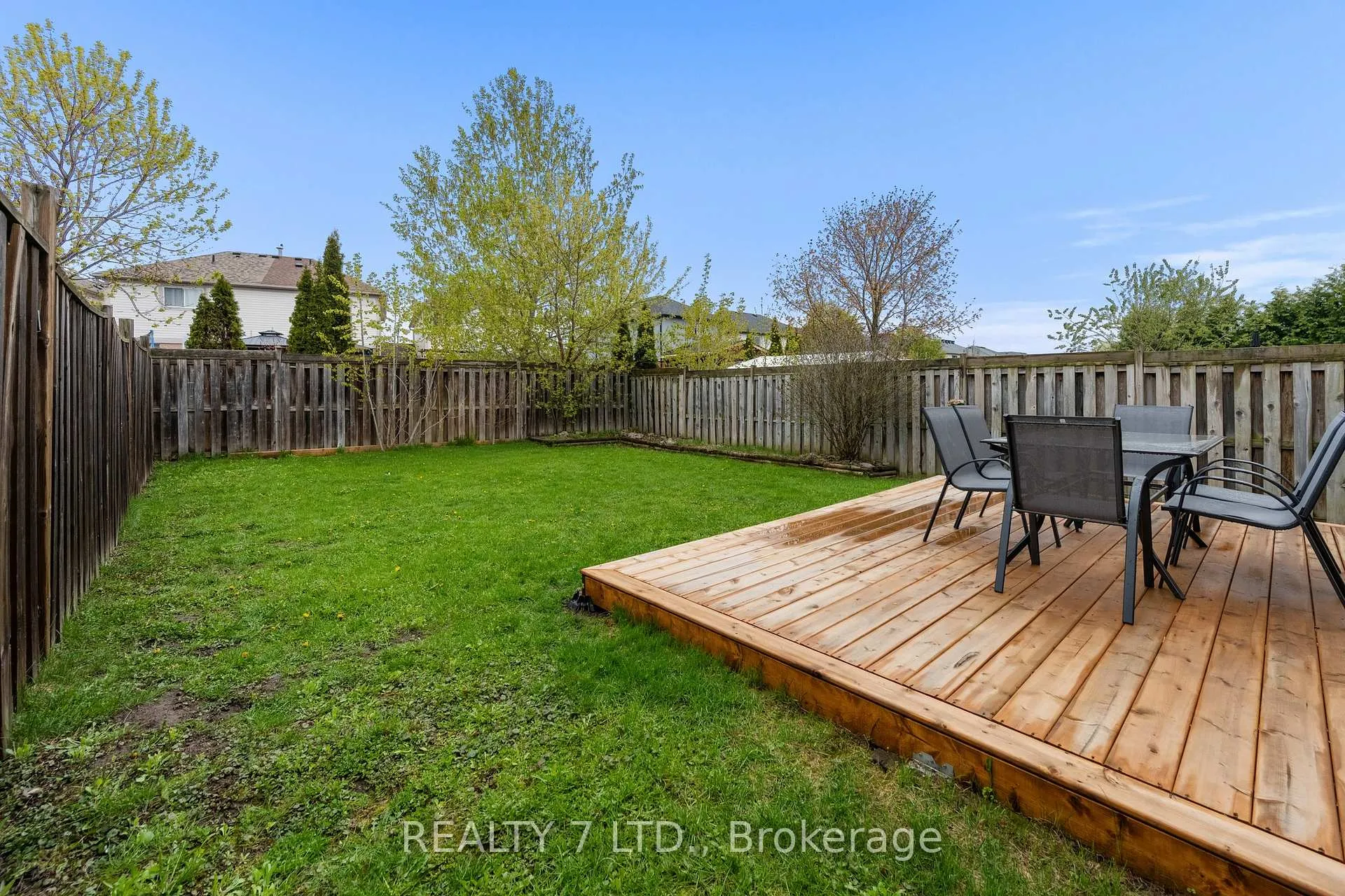Photo 38 of 73 Bird Street, Barrie, Edgehill Drive — HOMEH