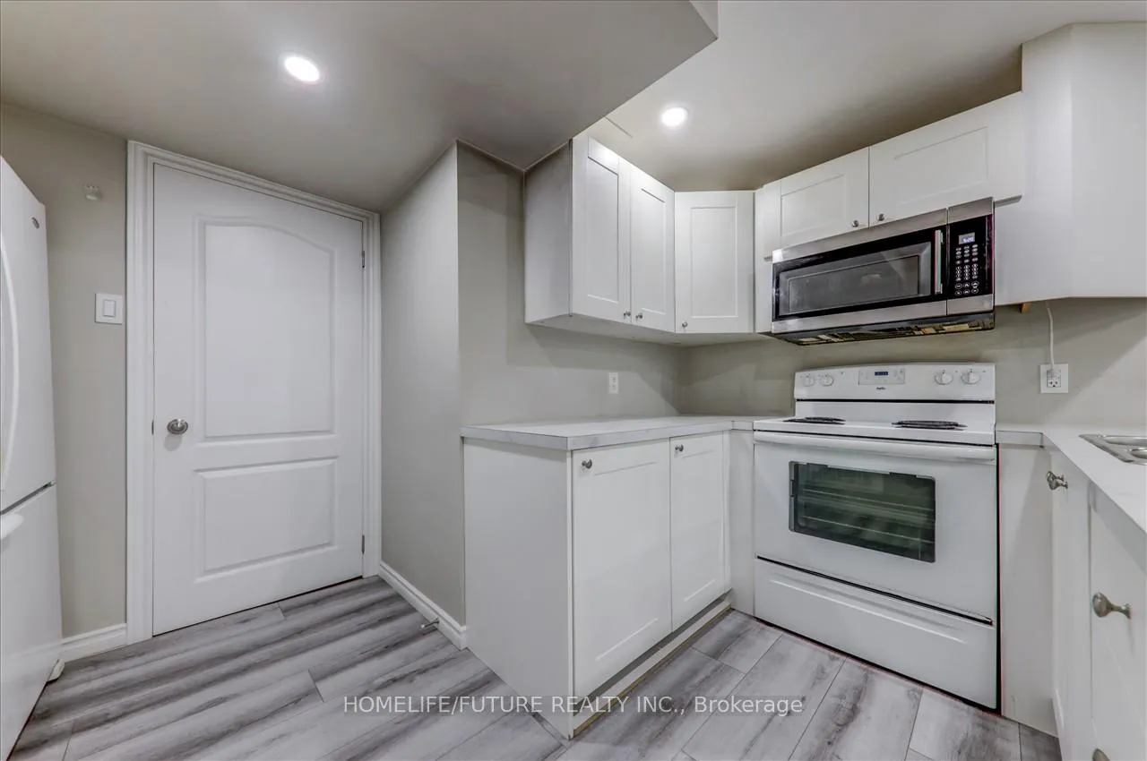 Photo 7 of Unit Bsmt, 248 Cosgrove Drive, Oshawa, Windfields — HOMEH