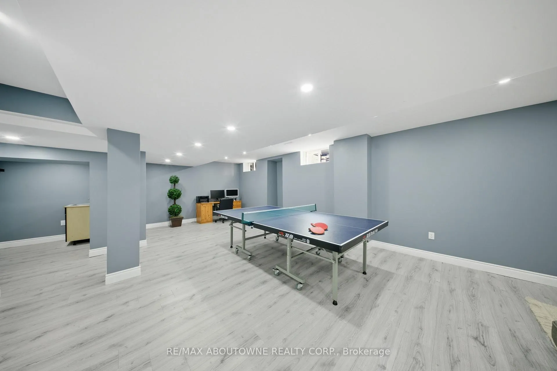 Photo 36 of 3071 Jenn Avenue, Burlington, Alton — HOMEH