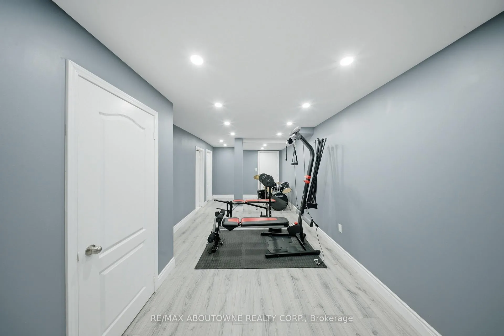 Photo 38 of 3071 Jenn Avenue, Burlington, Alton — HOMEH