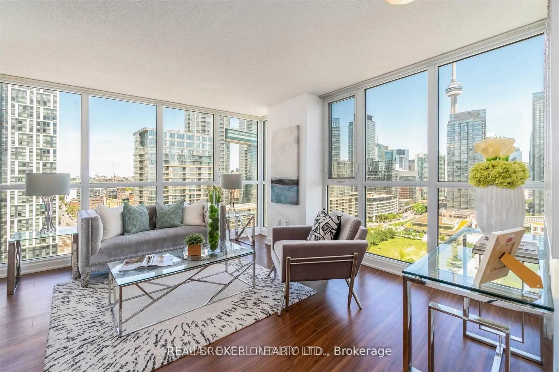 Photo 1 of Unit 2101, 75 Queens Wharf Road, Toronto, Waterfront Communities — HOMEH