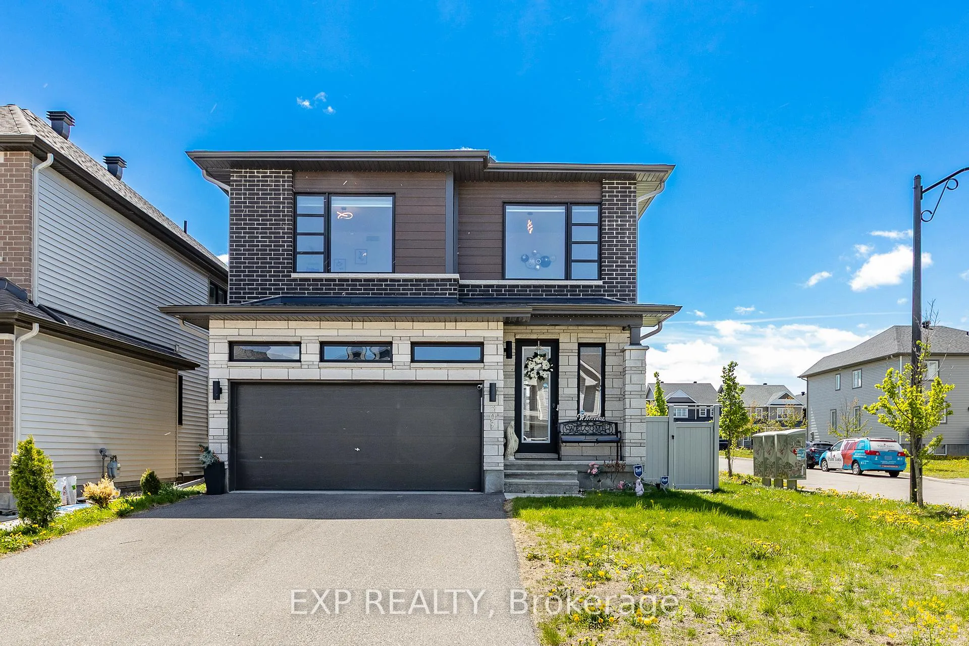 Photo 1 of 209 Pingwi Place, Ottawa, Blossom Park/Kemp Park/Findlay Creek — HOMEH