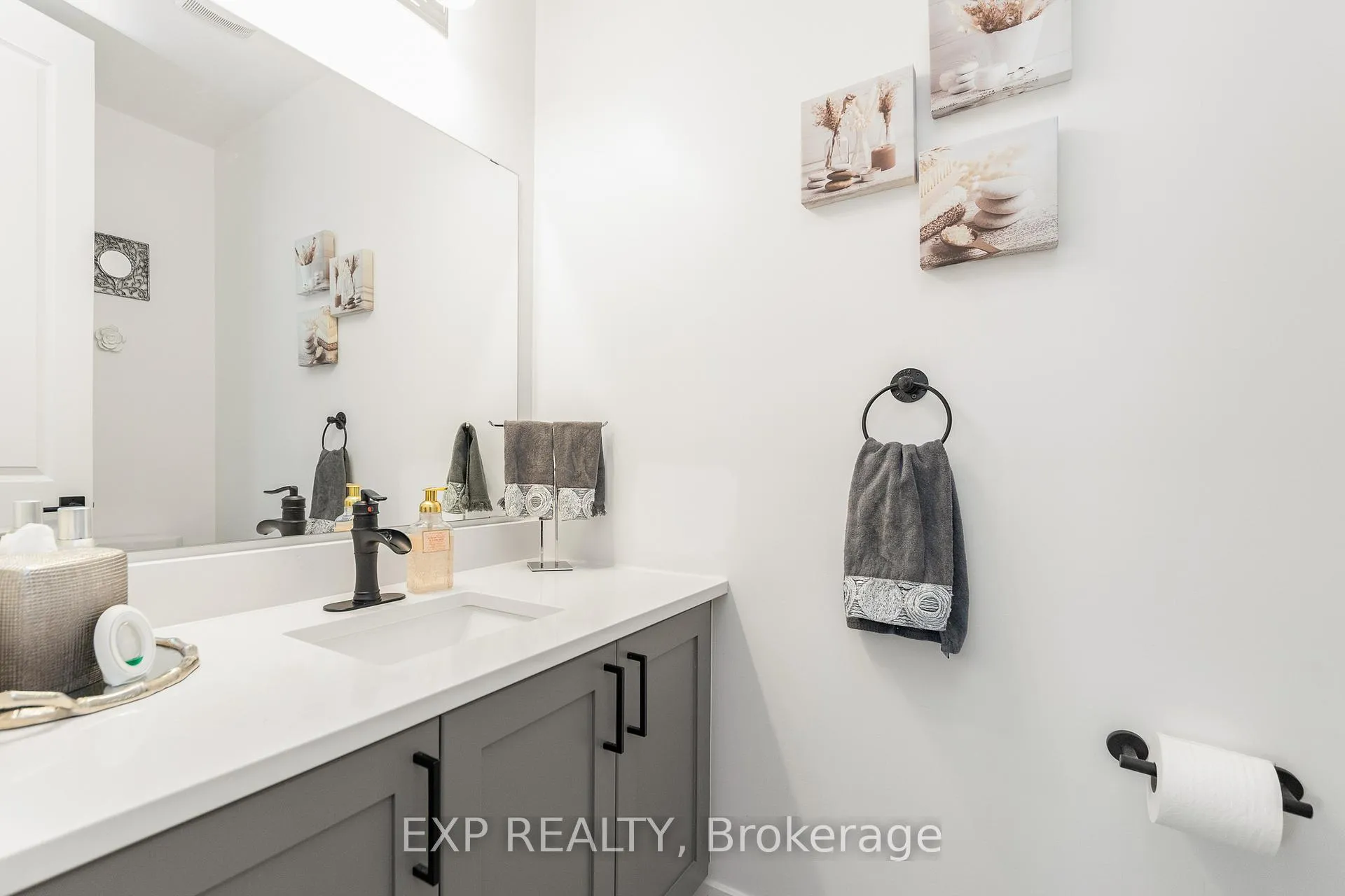 Photo 17 of 209 Pingwi Place, Ottawa, Blossom Park/Kemp Park/Findlay Creek — HOMEH