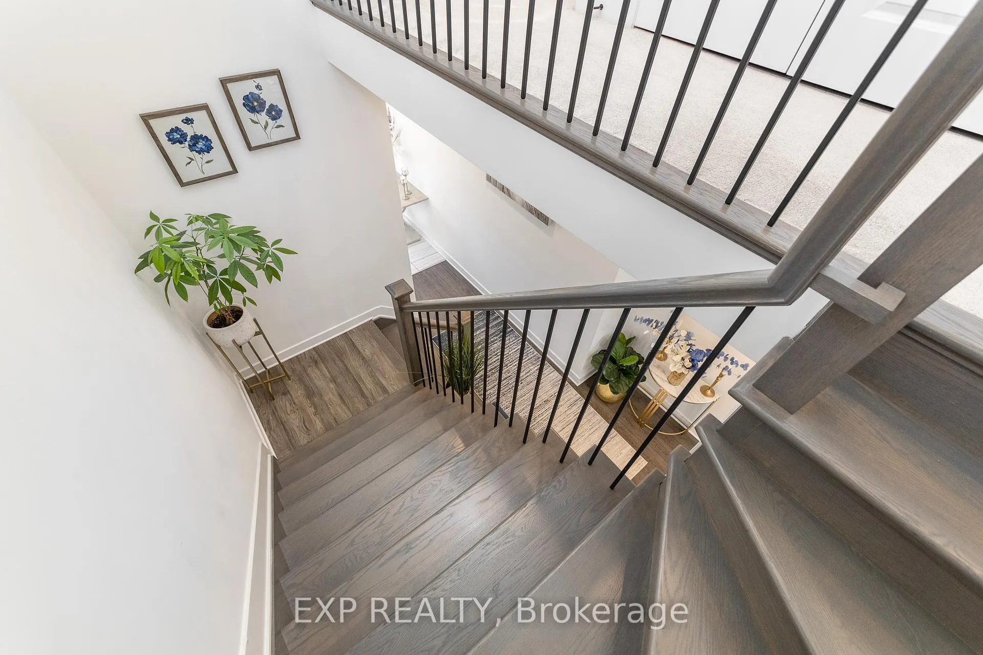 Photo 18 of 209 Pingwi Place, Ottawa, Blossom Park/Kemp Park/Findlay Creek — HOMEH