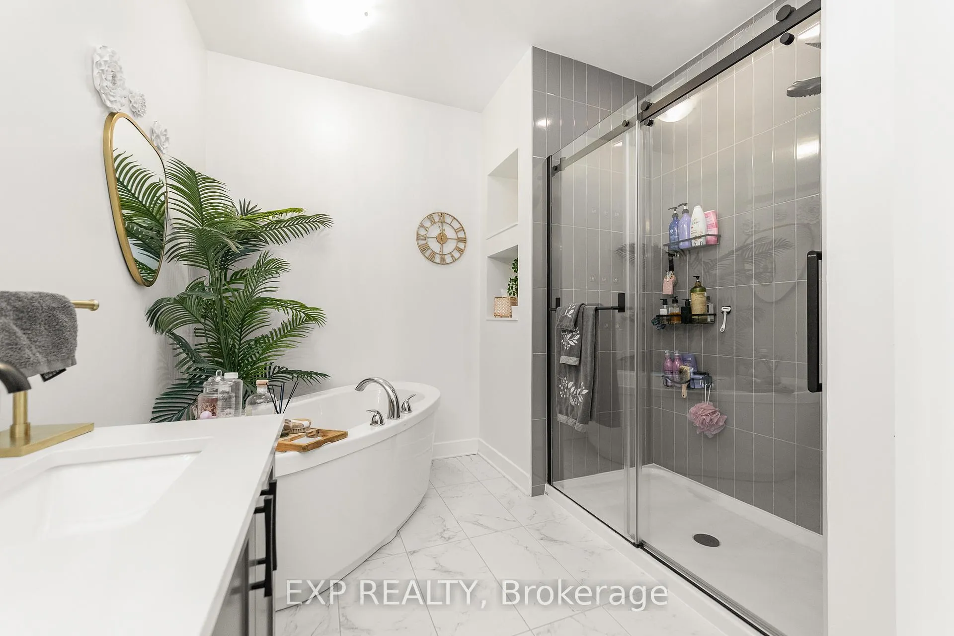 Photo 23 of 209 Pingwi Place, Ottawa, Blossom Park/Kemp Park/Findlay Creek — HOMEH