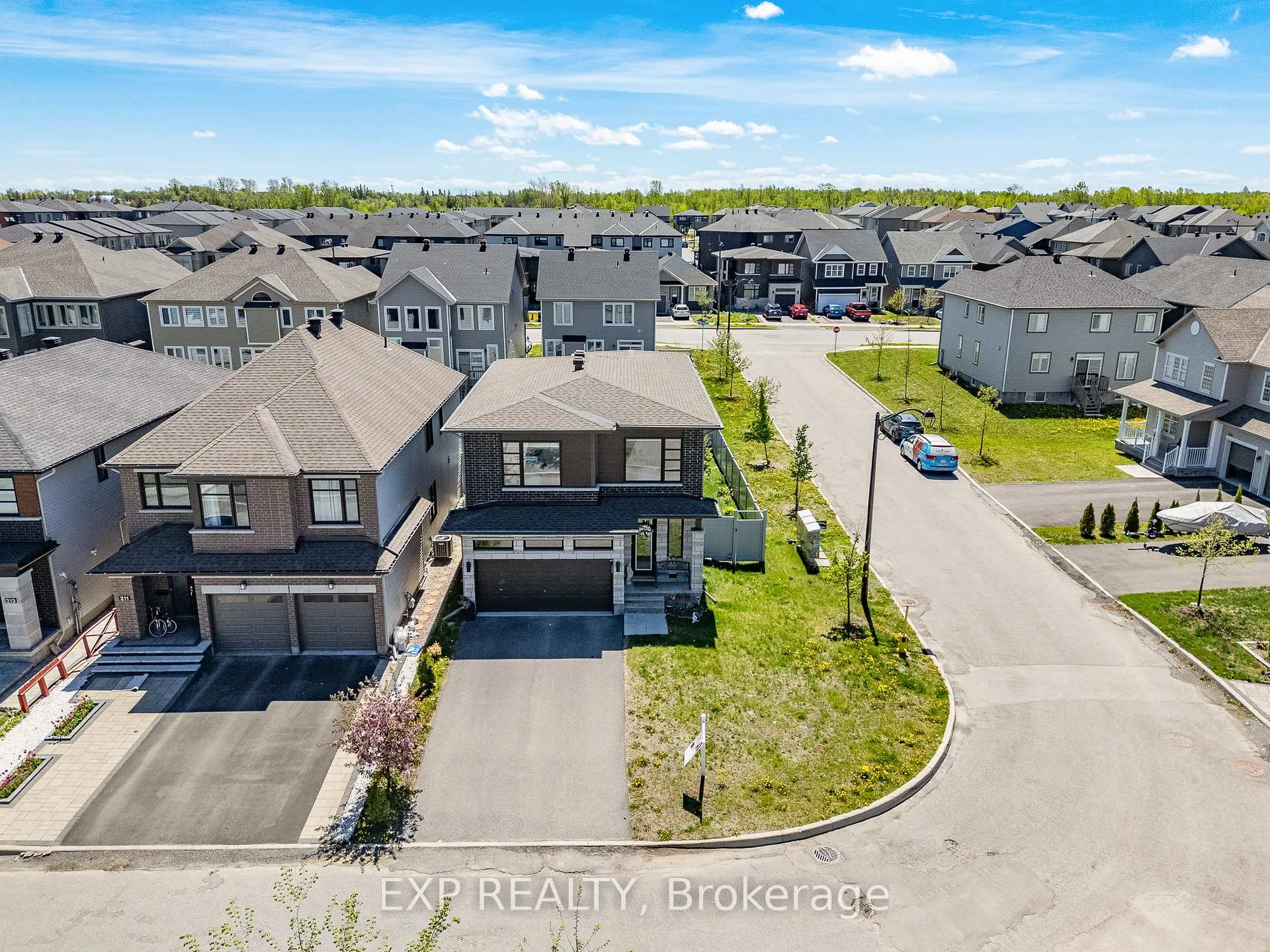 Photo 37 of 209 Pingwi Place, Ottawa, Blossom Park/Kemp Park/Findlay Creek — HOMEH