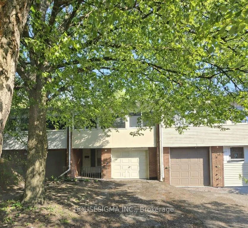 Photo 1 of 110 Overlea Drive, Kitchener, Victoria Hills — HOMEH