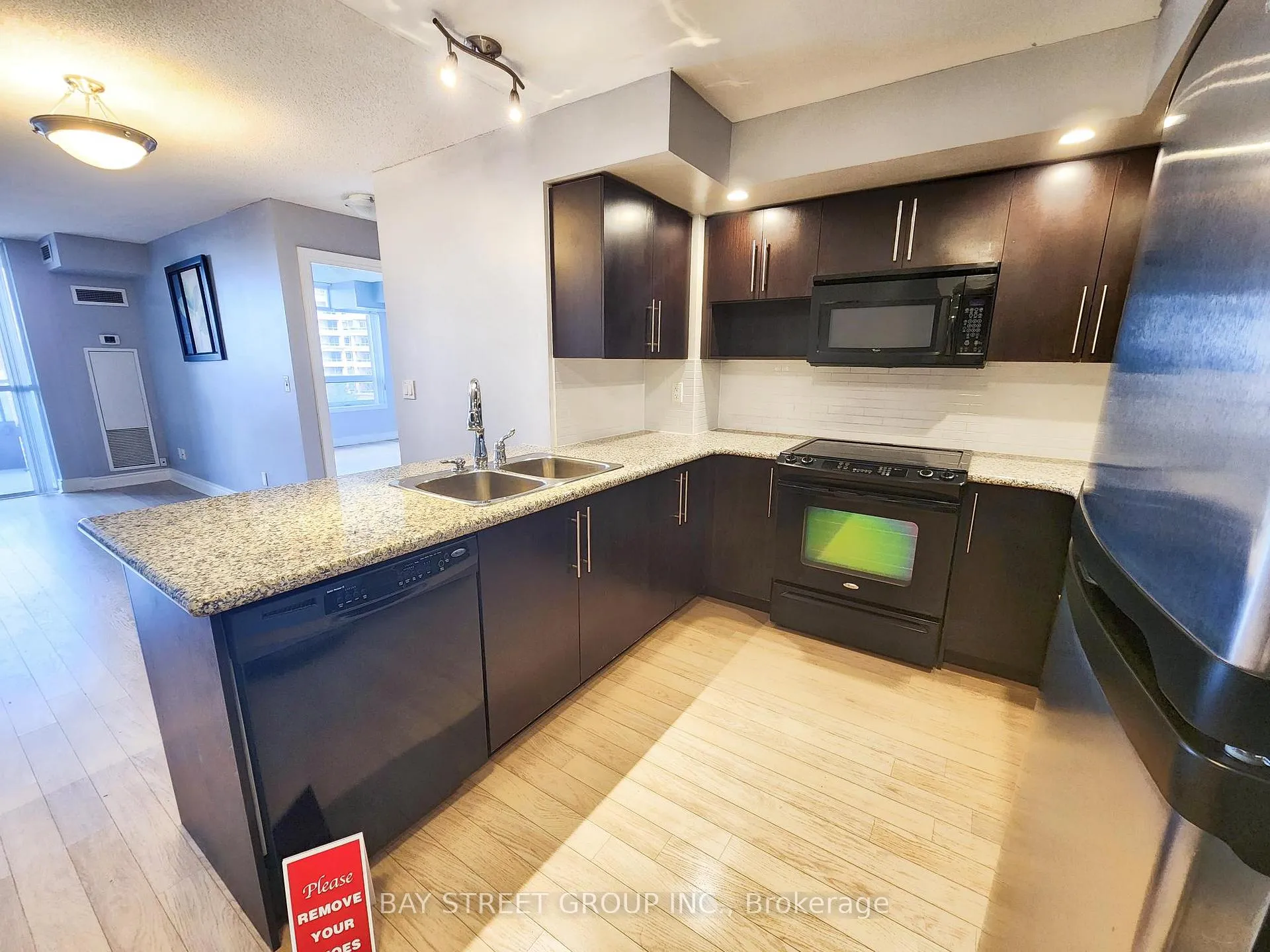 Photo 7 of Unit 687, 23 Cox Boulevard, Markham, Unionville — HOMEH
