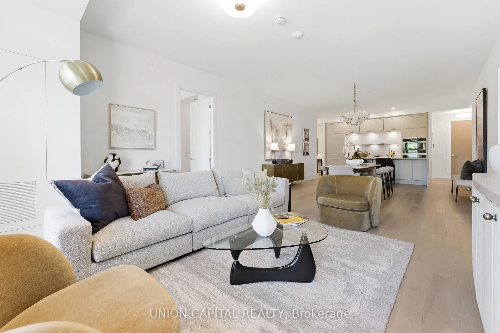 Photo 2 of Unit 204, 397 Royal Orchard Boulevard, Markham, Royal Orchard — HOMEH