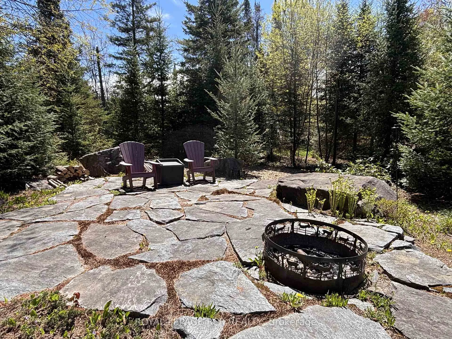Photo 3 of 4 Mcgregor Way, Bracebridge, Monck (Bracebridge) — HOMEH