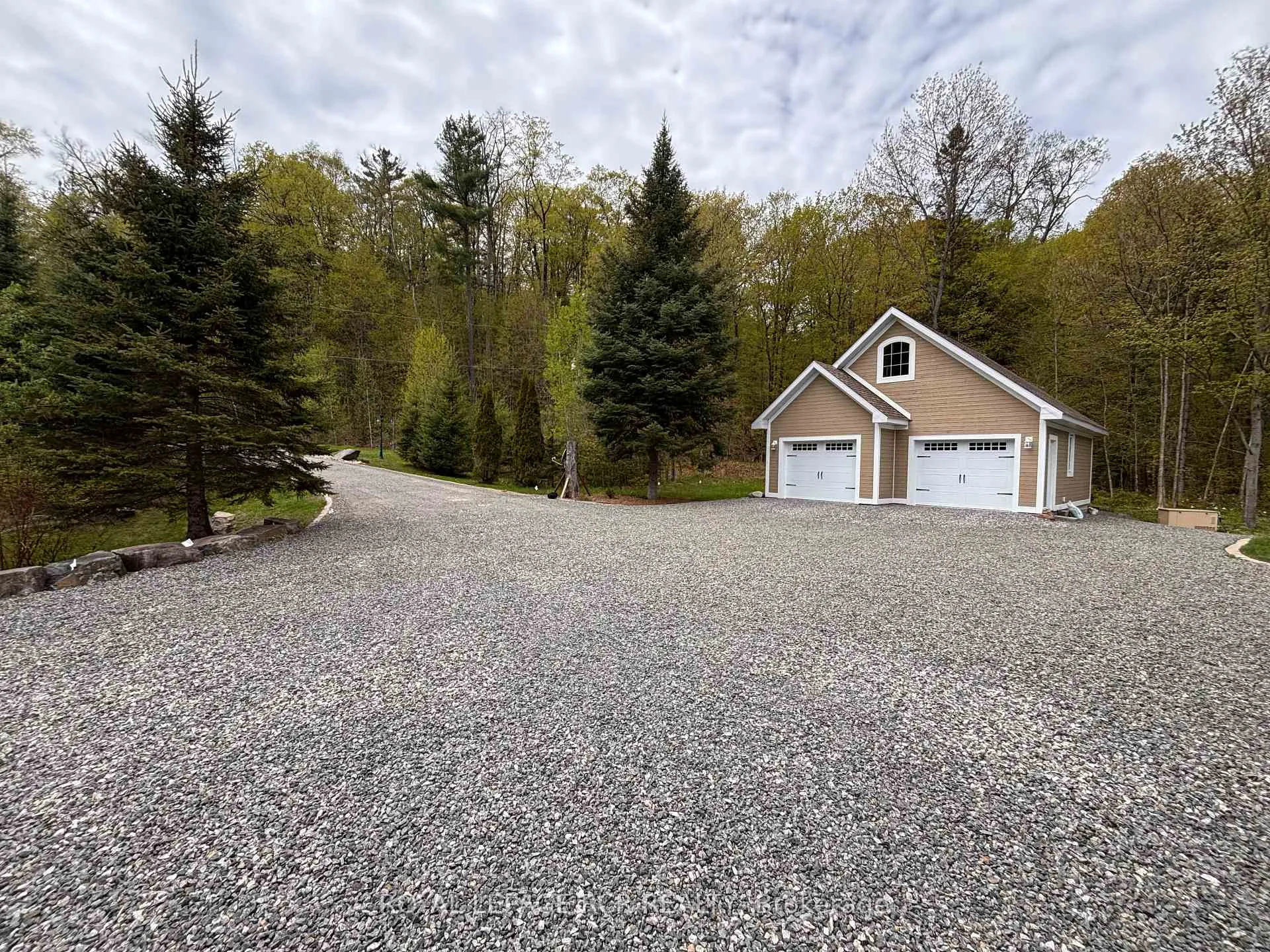 Photo 17 of 4 Mcgregor Way, Bracebridge, Monck (Bracebridge) — HOMEH