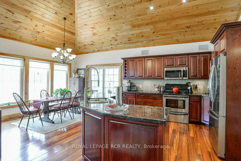 Photo 41 of 4 Mcgregor Way, Bracebridge, Monck (Bracebridge) — HOMEH