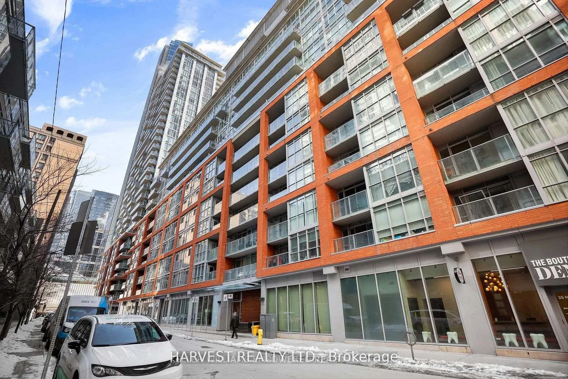 Photo 2 of Unit 708, 21 Nelson Street, Toronto, Waterfront Communities — HOMEH