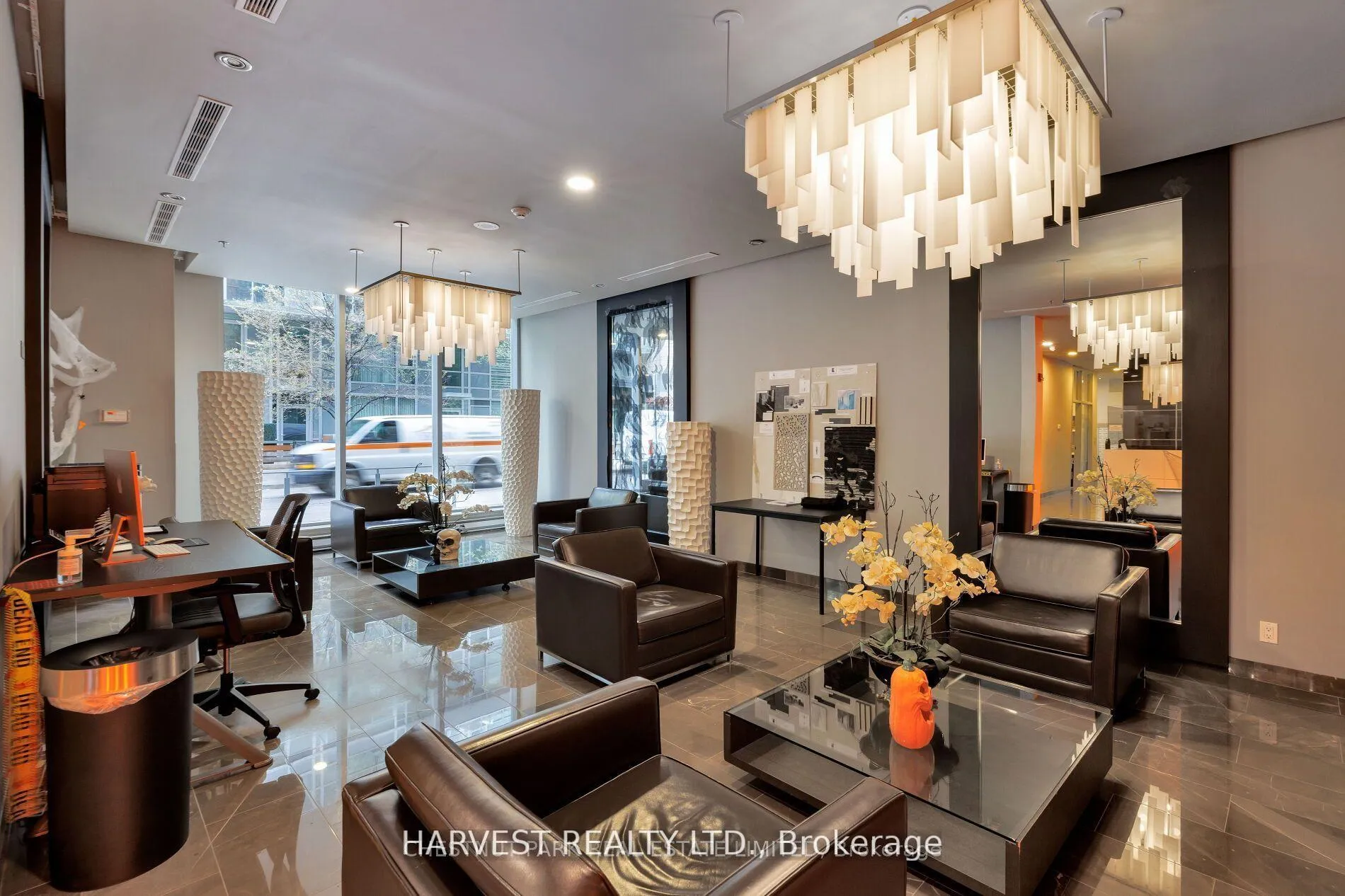 Photo 14 of Unit 708, 21 Nelson Street, Toronto, Waterfront Communities — HOMEH