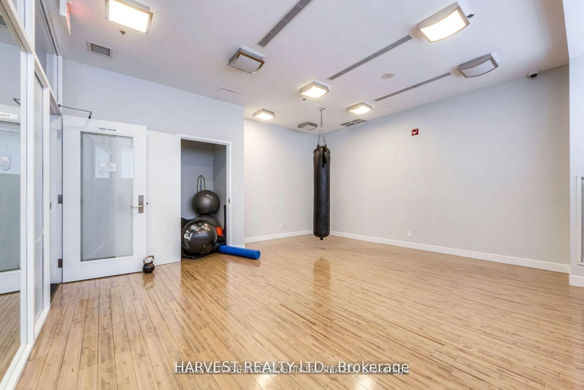 Photo 20 of Unit 708, 21 Nelson Street, Toronto, Waterfront Communities — HOMEH