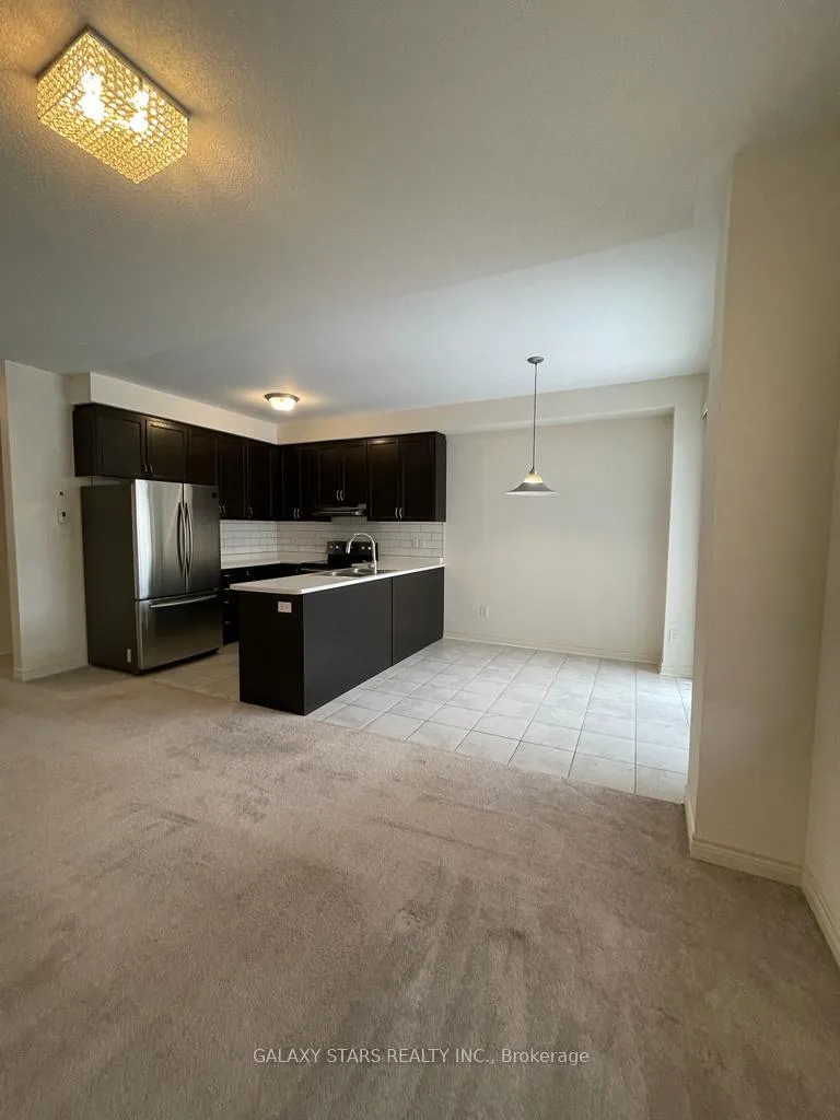 Photo 3 of 35 Hartley Avenue, Brant, Paris — HOMEH
