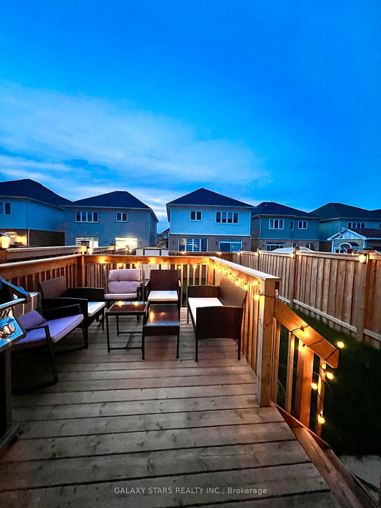 Photo 13 of 35 Hartley Avenue, Brant, Paris — HOMEH