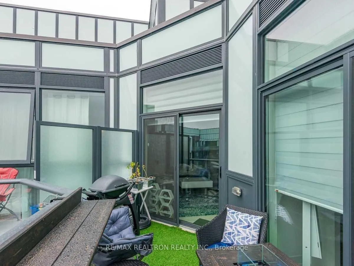 Photo 44 of Unit 424, 375 Sea Ray Avenue, Innisfil, Rural Innisfil — HOMEH