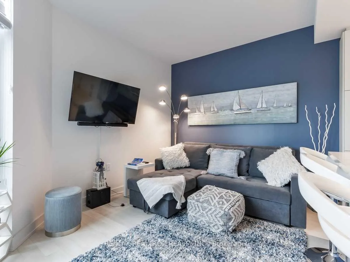 Photo 48 of Unit 424, 375 Sea Ray Avenue, Innisfil, Rural Innisfil — HOMEH