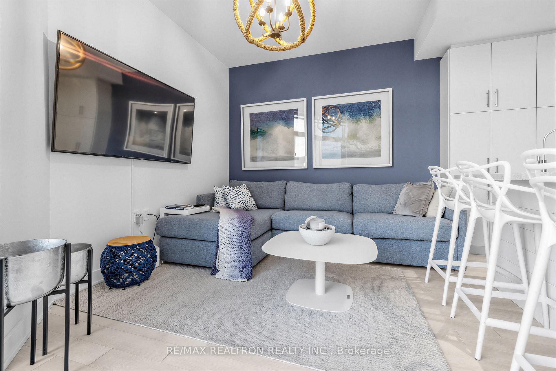 Photo 8 of Unit 424, 375 Sea Ray Avenue, Innisfil, Rural Innisfil — HOMEH