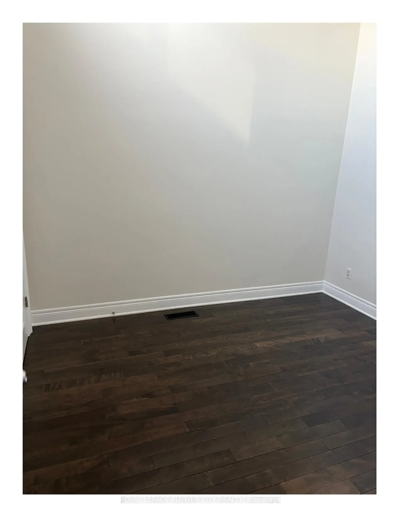 Photo 6 of 1751-1753 keele Street, Toronto, Keelesdale-Eglinton West — HOMEH