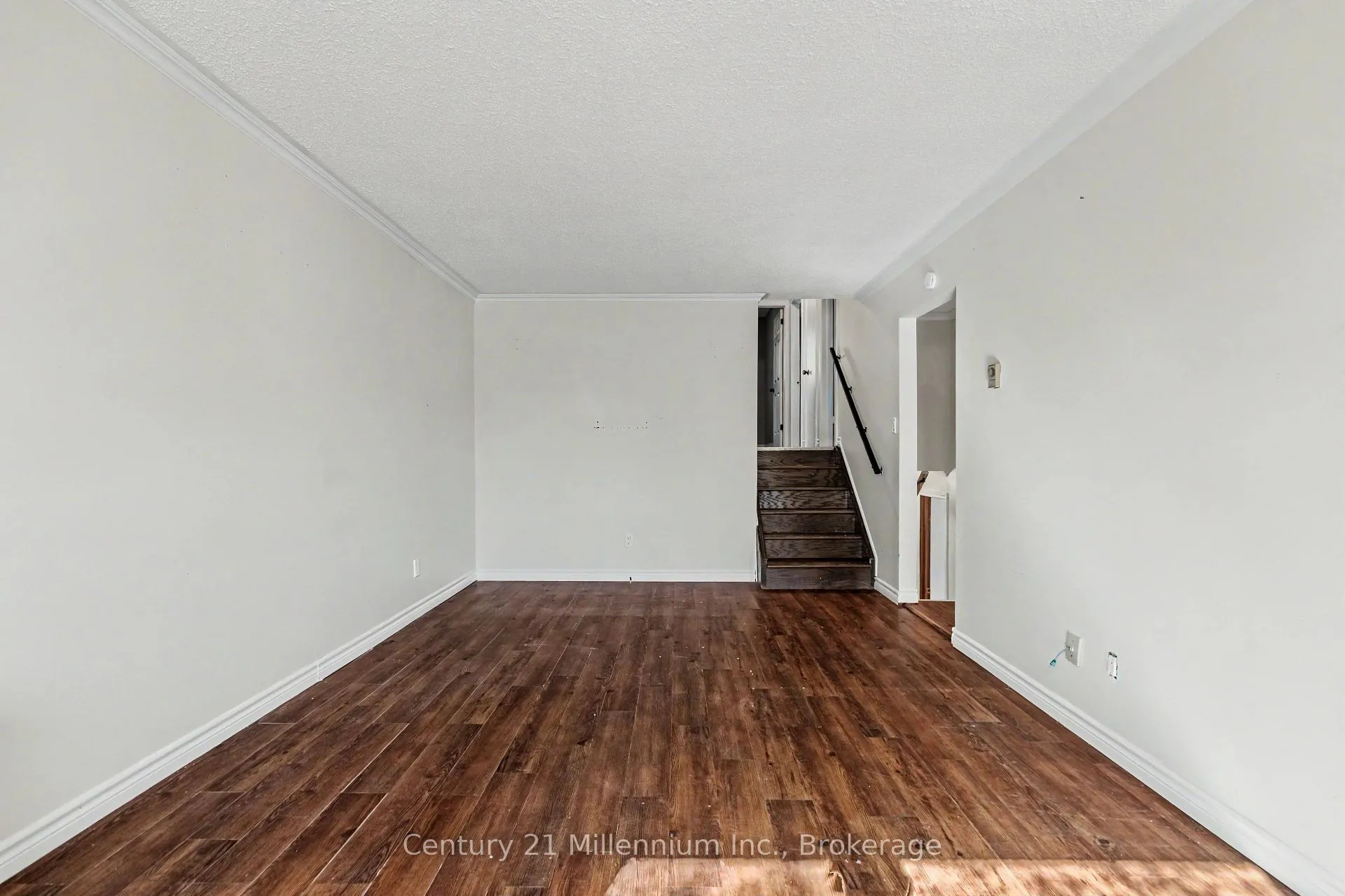 Photo 27 of 240 5th A Avenue W, Owen Sound — HOMEH