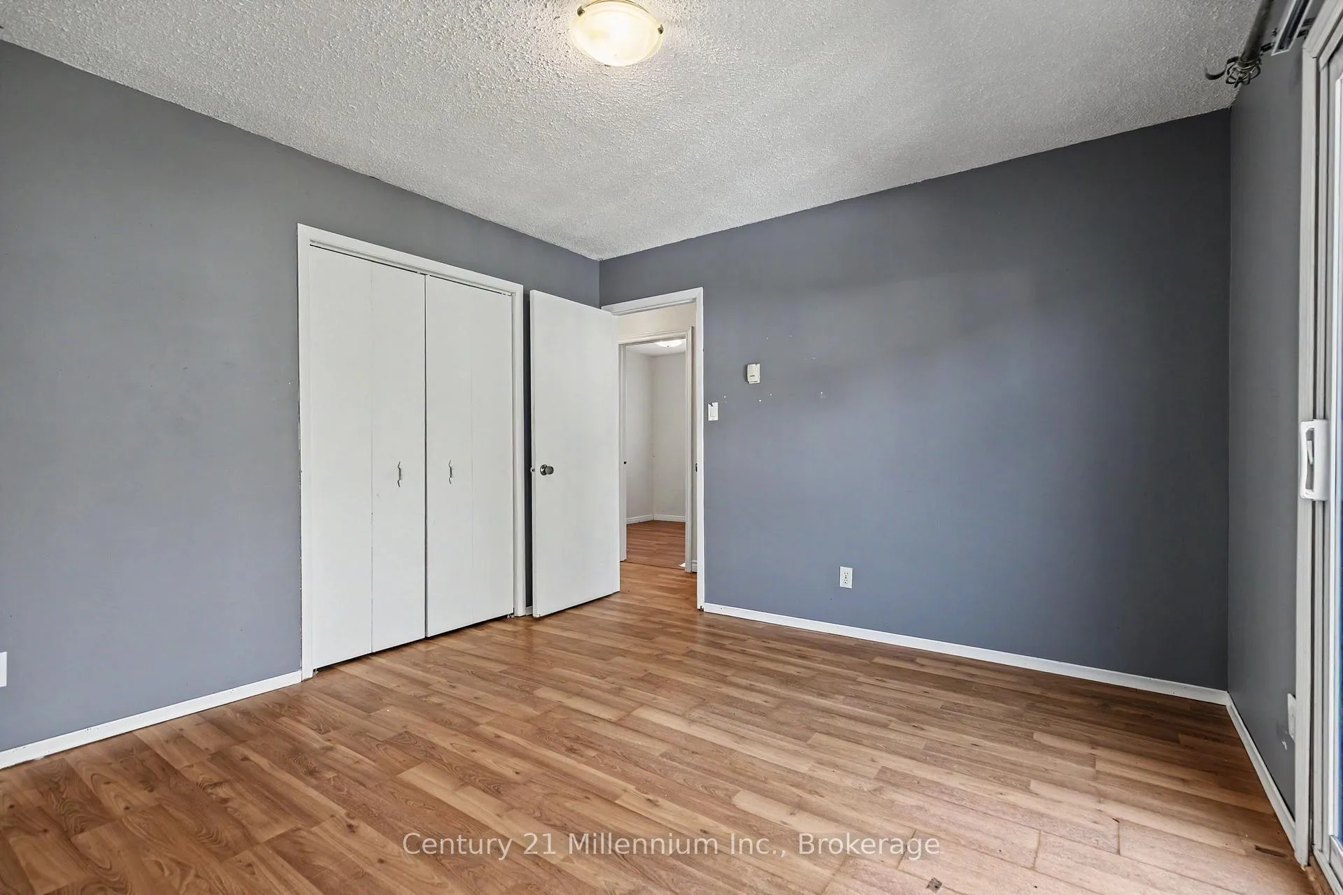 Photo 34 of 240 5th A Avenue W, Owen Sound — HOMEH