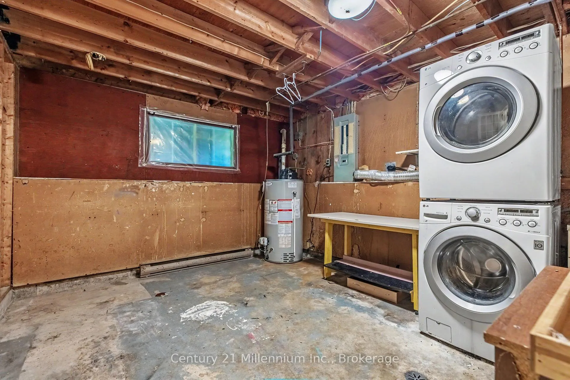 Photo 45 of 240 5th A Avenue W, Owen Sound — HOMEH