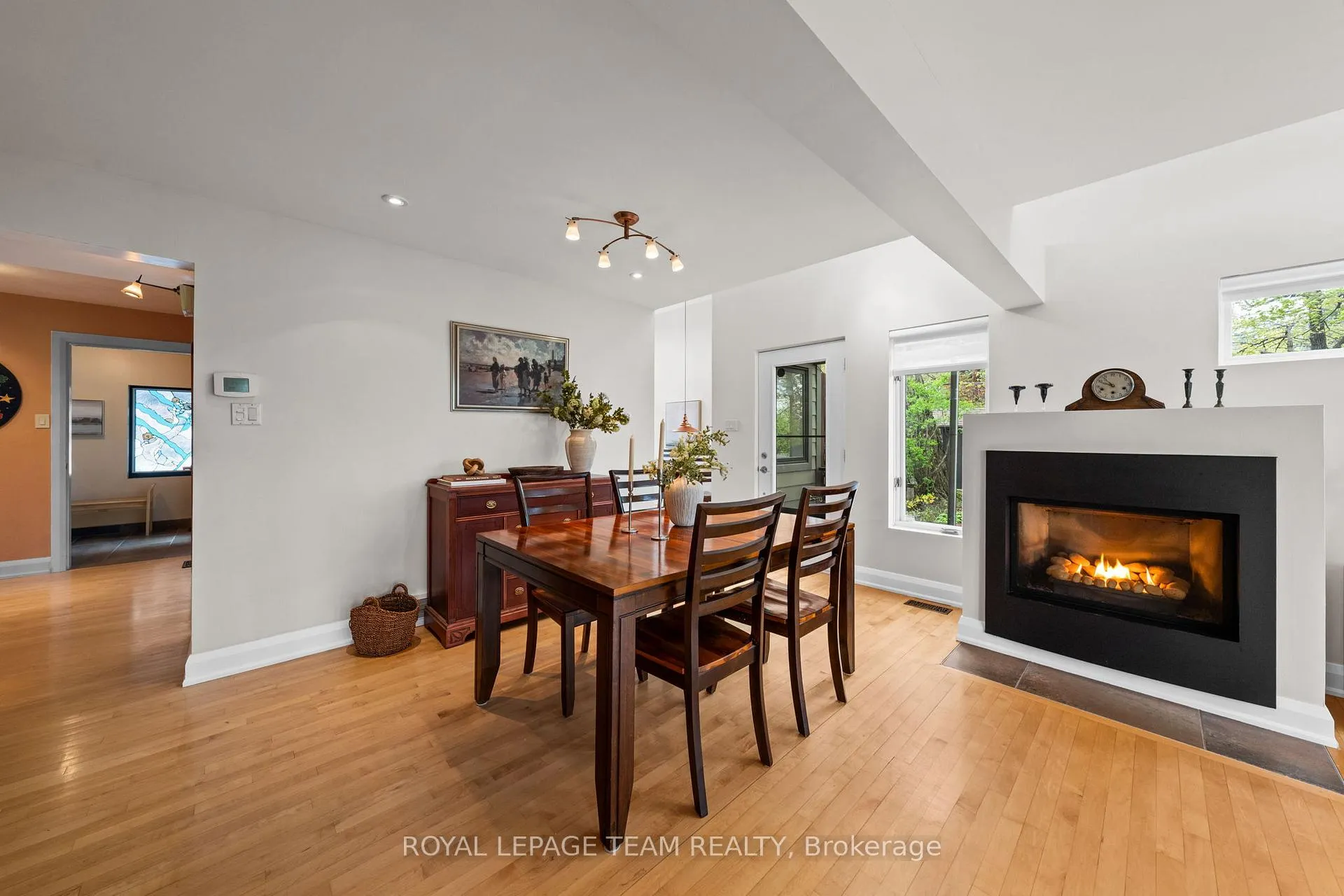 Photo 20 of 1965 Bromley Road, Ottawa, Carlingwood — HOMEH