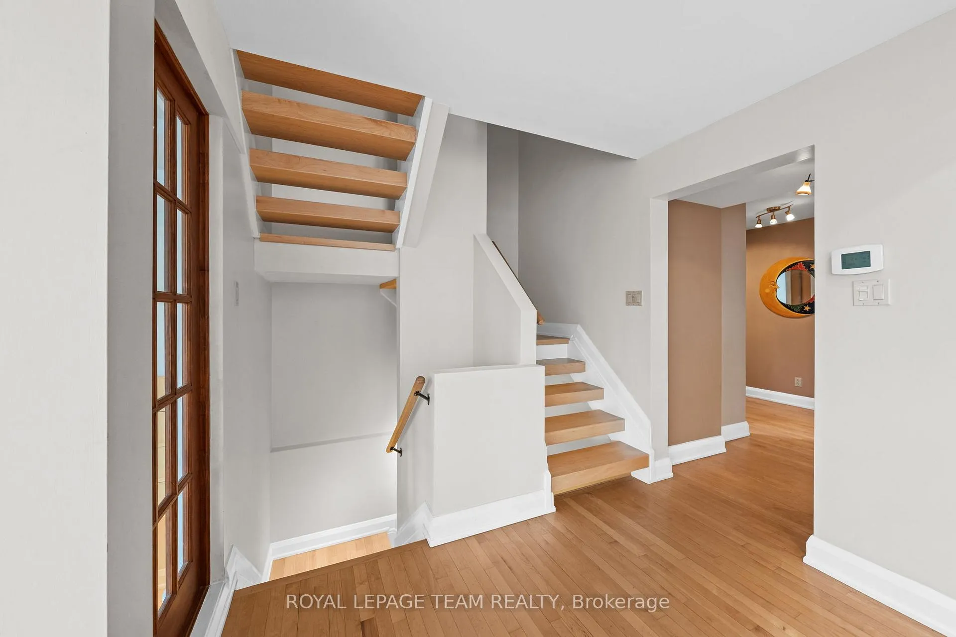 Photo 25 of 1965 Bromley Road, Ottawa, Carlingwood — HOMEH
