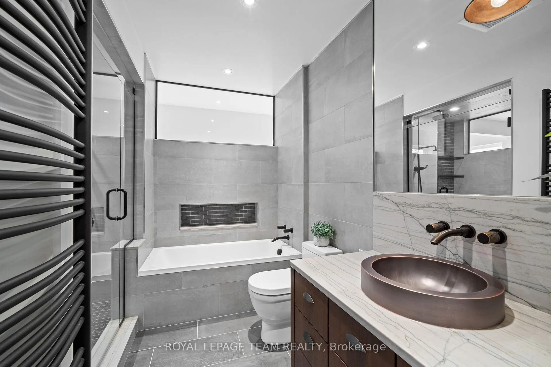 Photo 32 of 1965 Bromley Road, Ottawa, Carlingwood — HOMEH