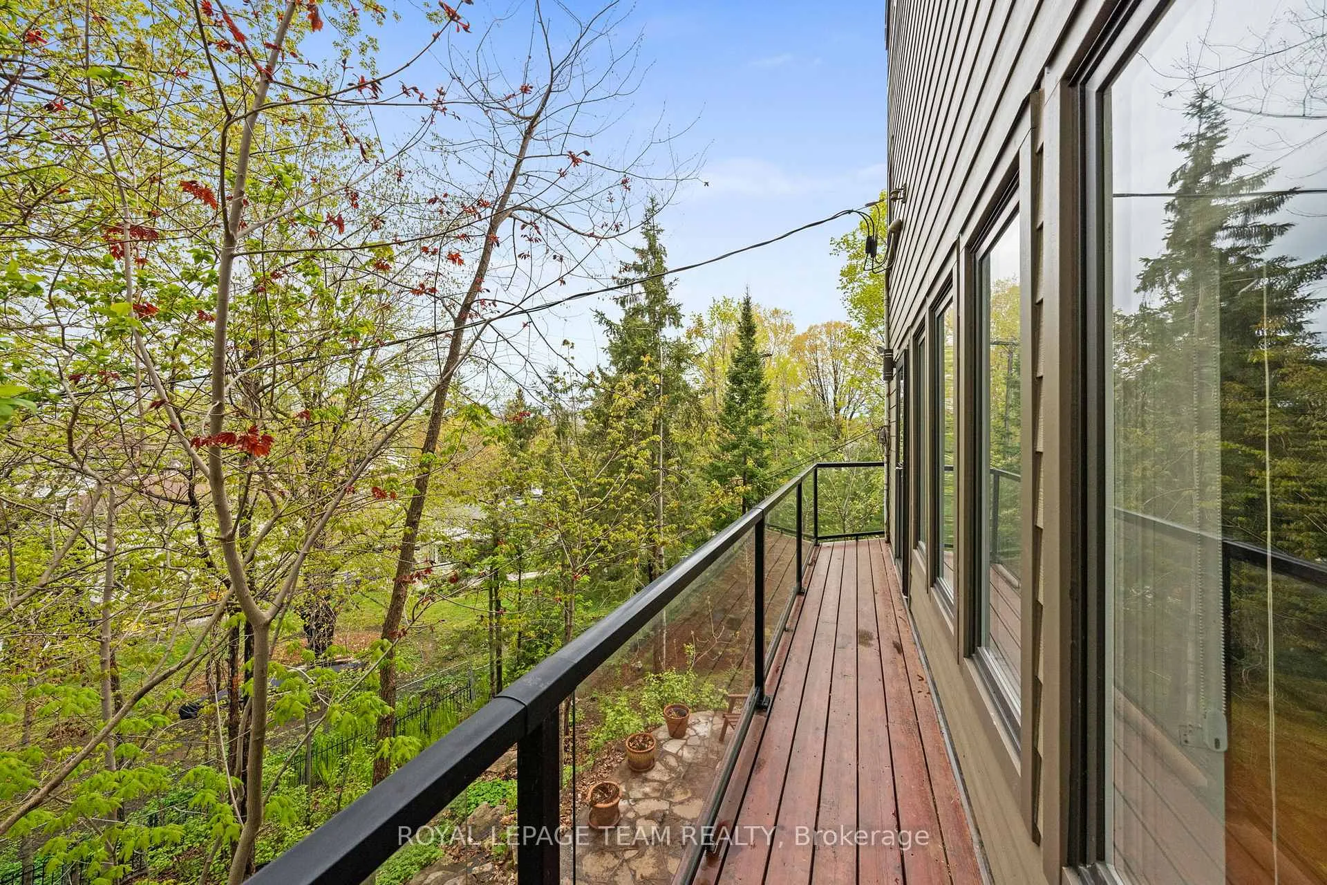 Photo 49 of 1965 Bromley Road, Ottawa, Carlingwood — HOMEH
